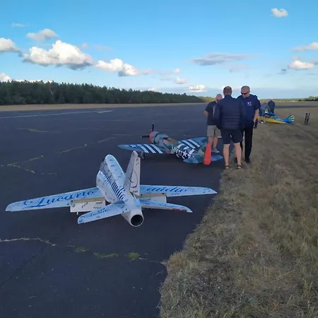 Lesne Runo Borsk, Basen Z Podgrzewana Woda