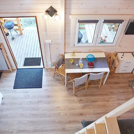 Lesne Runo Borsk, Basen Z Podgrzewana Woda Feriehus