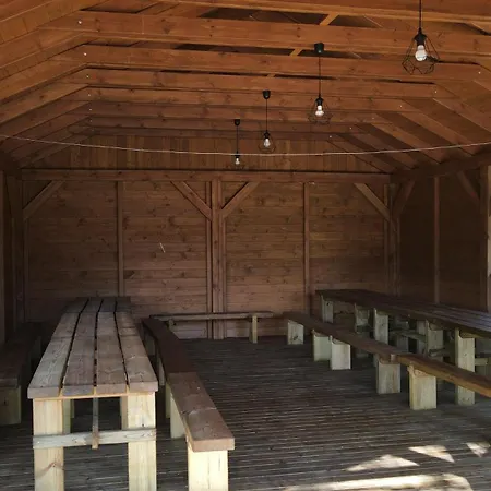 Lesne Runo Borsk, Basen Z Podgrzewana Woda * Borsk