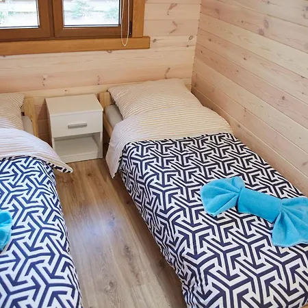 Lesne Runo Borsk, Basen Z Podgrzewana Woda Дом отдыха