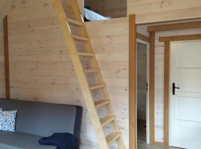 Lesne Runo Borsk, Basen Z Podgrzewana Woda Сasa de vacaciones