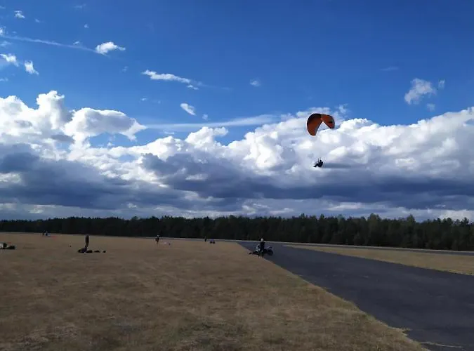 Lesne Runo Borsk, Basen Z Podgrzewana Woda