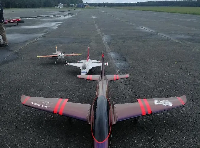 Lesne Runo Borsk, Basen Z Podgrzewana Woda Сasa de vacaciones