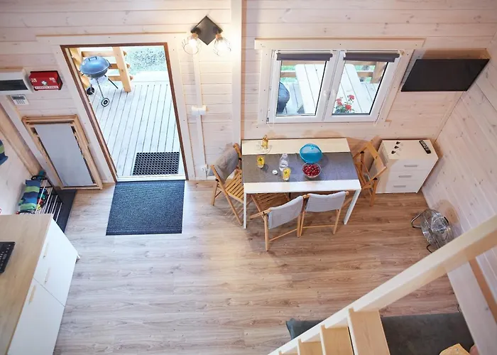 Lesne Runo Borsk, Basen Z Podgrzewana Woda Сasa de vacaciones