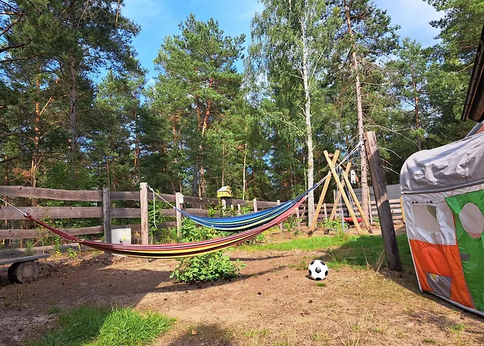 Lesne Runo Borsk, Basen Z Podgrzewana Woda