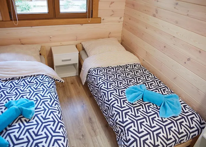 Lesne Runo Borsk, Basen Z Podgrzewana Woda Сasa de vacaciones