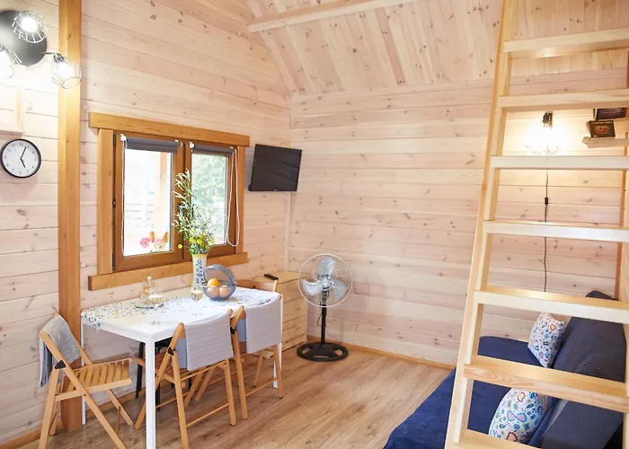 Lesne Runo Borsk, Basen Z Podgrzewana Woda Сasa de vacaciones *